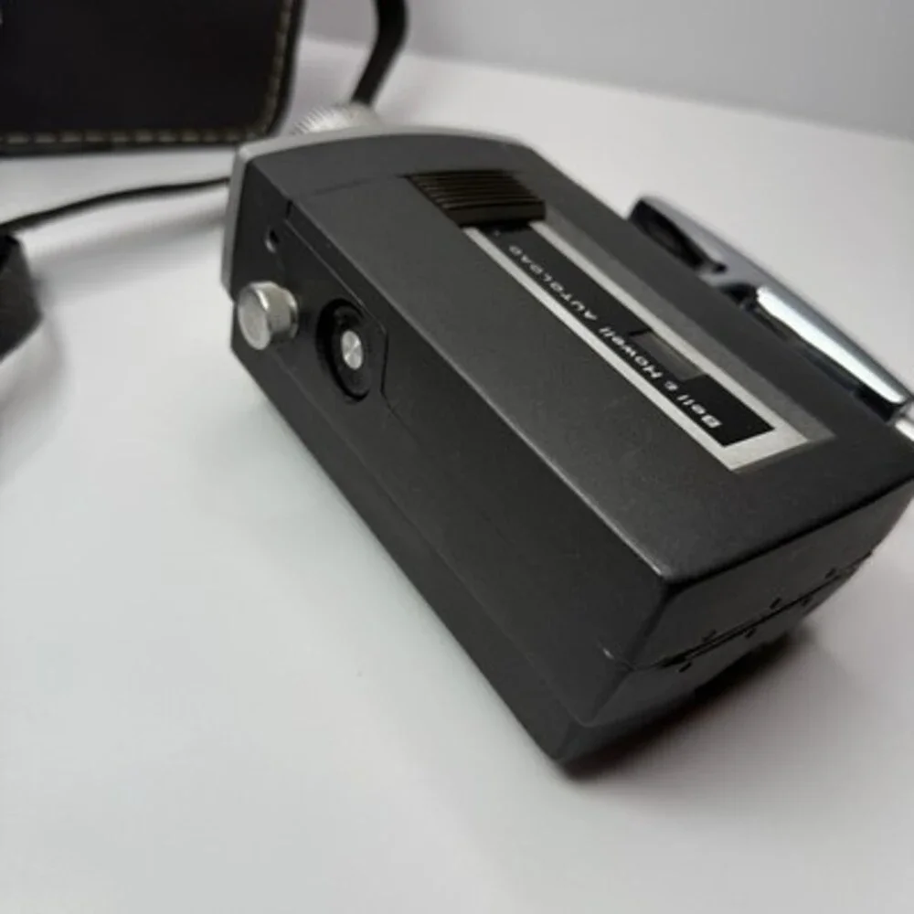 VTG Bell & Howell 435 Focus-Matic Autoload 8mm Movie Camera Leather Case UNTESTE